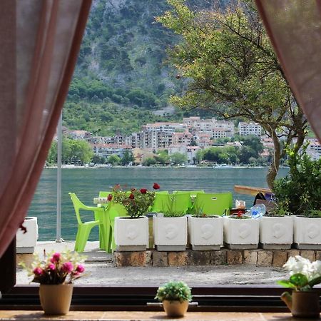 Mare E Montagna Apartment Котор Екстериор снимка