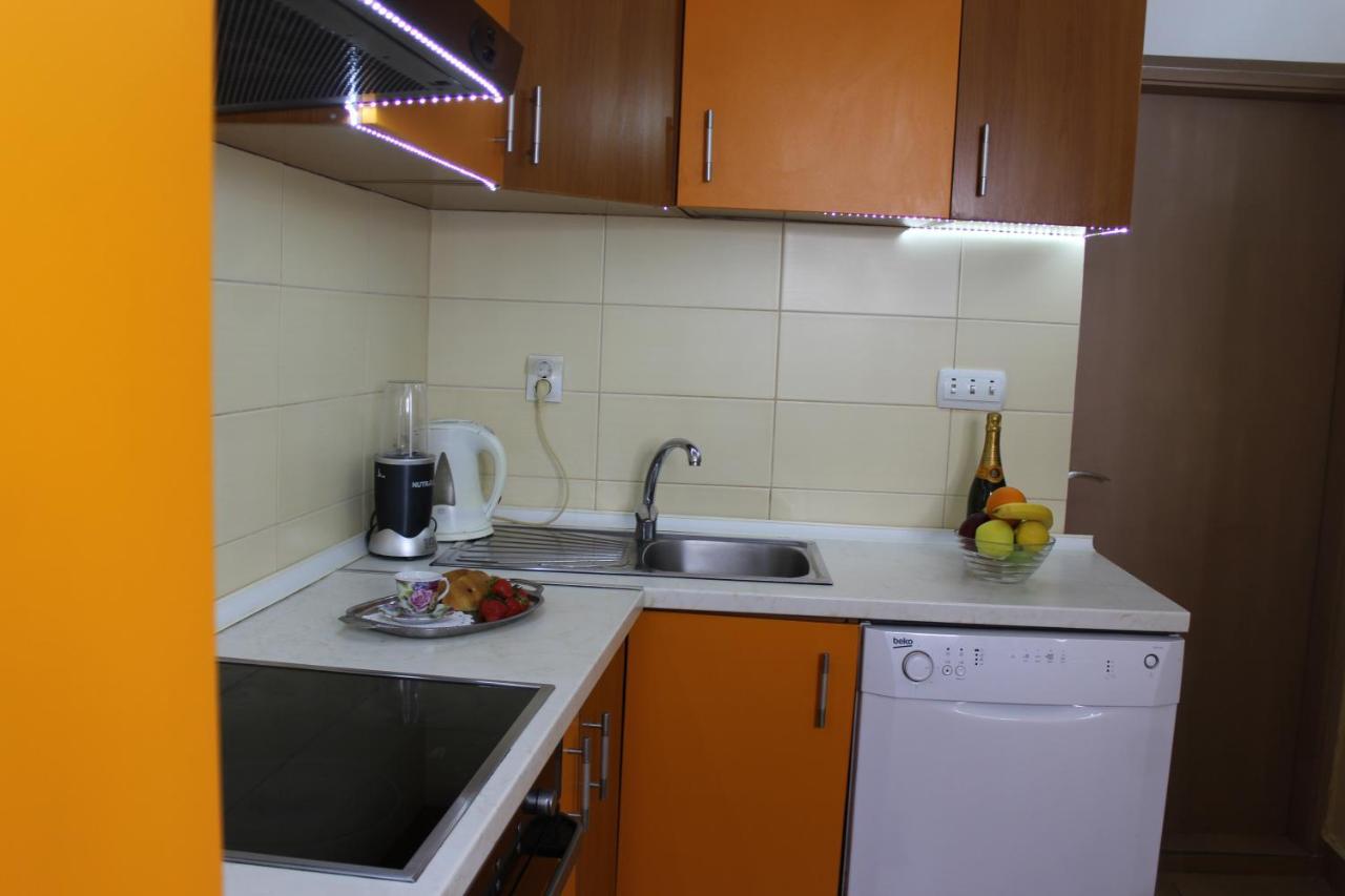 Mare E Montagna Apartment Котор Екстериор снимка