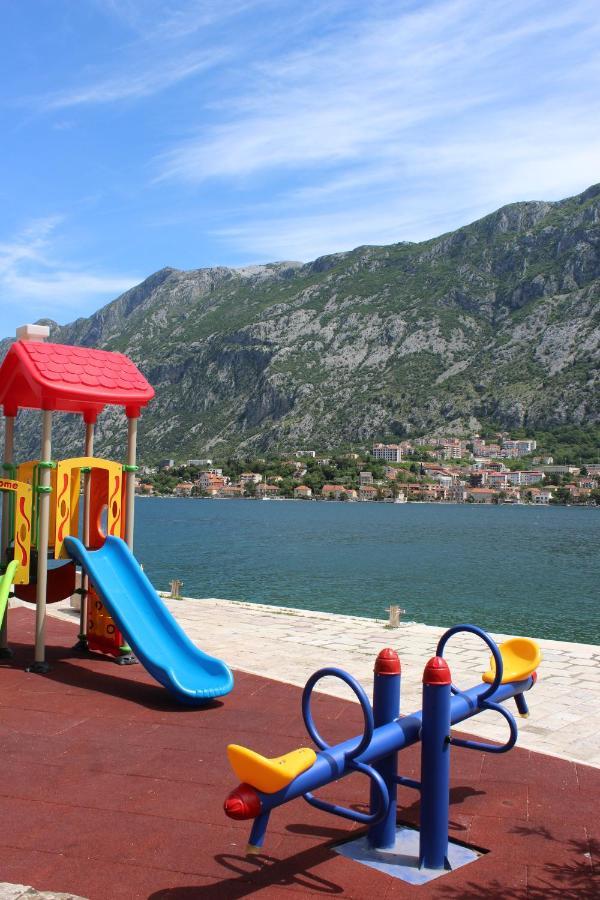 Mare E Montagna Apartment Котор Екстериор снимка